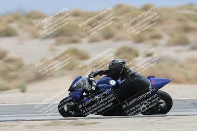 media/May-05-2025-Moto Forza (Mon) [[3c1838c5e5]]/2-B Group/Session 3 (Panning Test Turn 14 Inside)/